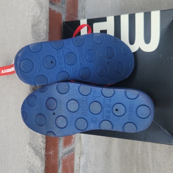 Mini Melissa hello kitty shoes👟 - Picture 5 of 7